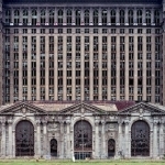 Yves Marchand / Romain Meffre: The Ruins of Detroit