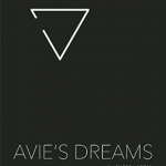 Avie&#039;s Dreams: An Afro-Feminist Coloring Book