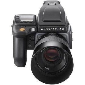 Hasselblad H6D-50c 50.0 MP DSLR Camera